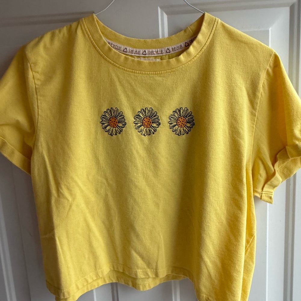 Yellow Daisy Graphic Crop Tee - Kids